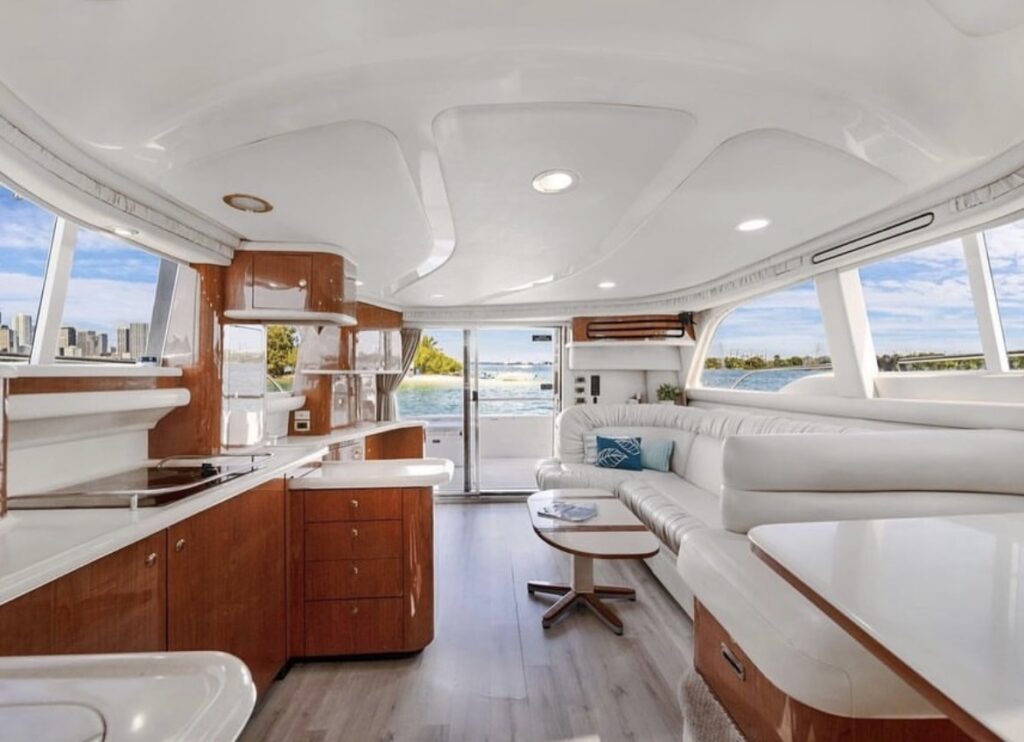 60’ Sea Ray