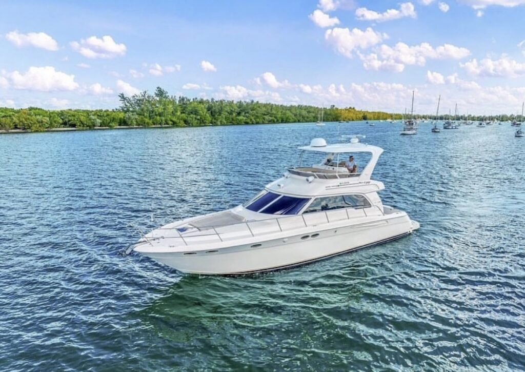 60’ Sea Ray
