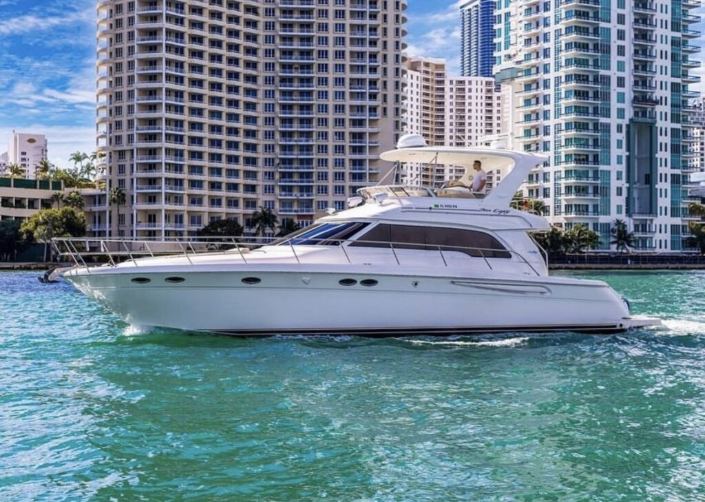 60’ Sea Ray