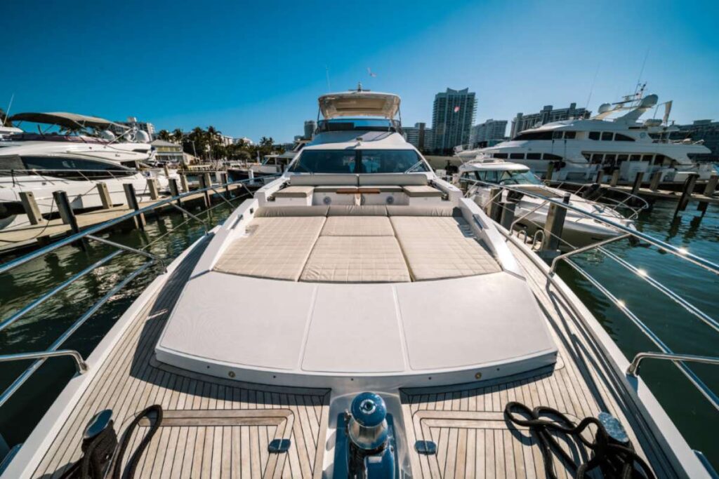 72’ Azimut Fly