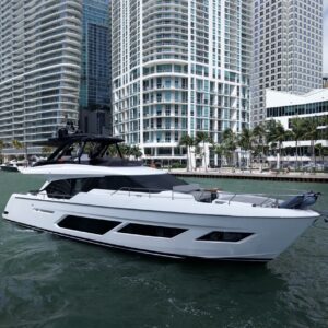 80’ Ferretti Fly