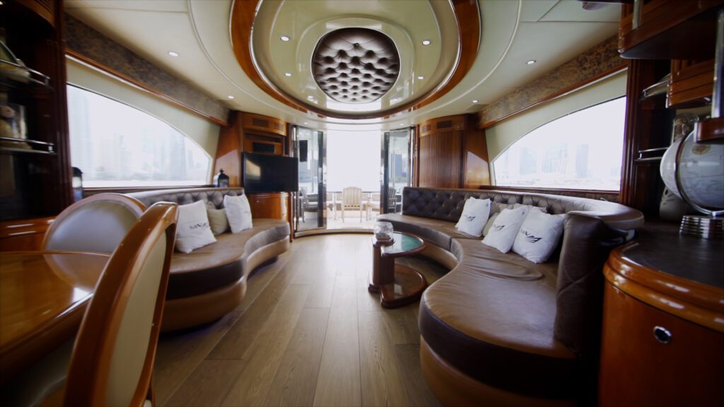 85’ Azimut with Jet ski