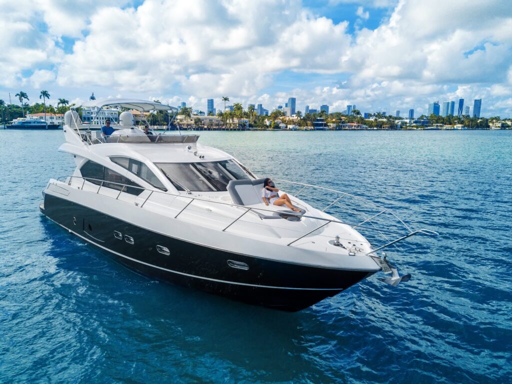 70’ Sunseeker Fly