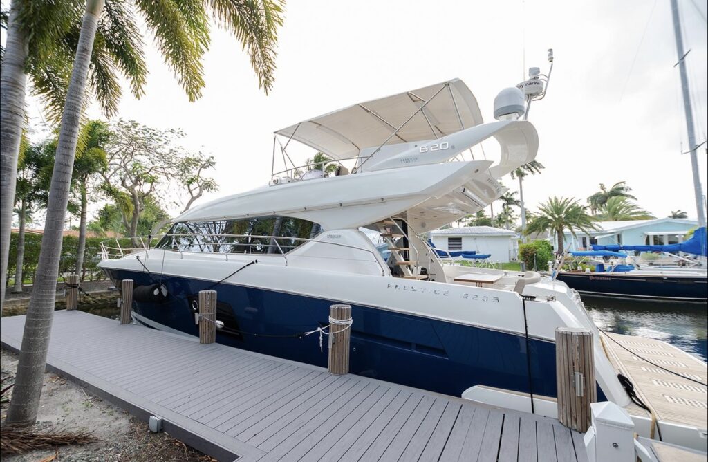 65’ Prestige Fly