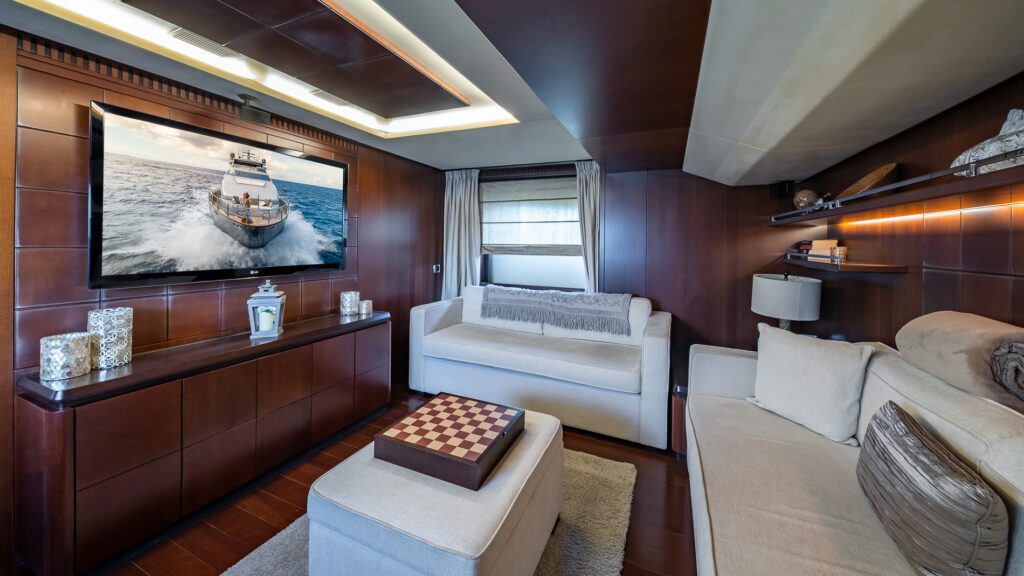 60’ Sunseeker with Jet Ski