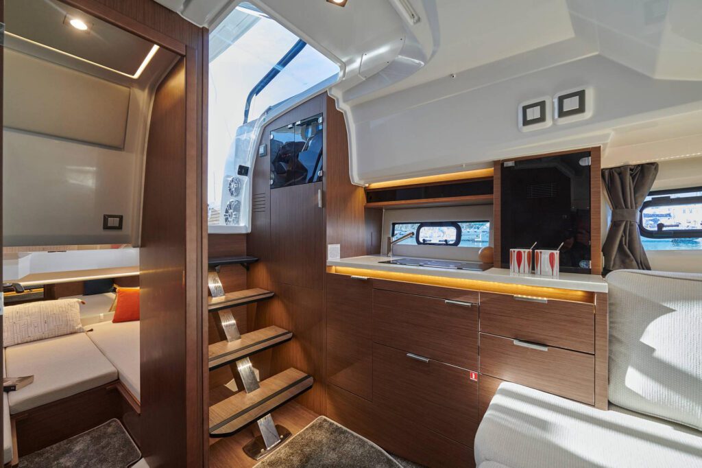 175031384d8b549b734eb46af72d8ce4-858520