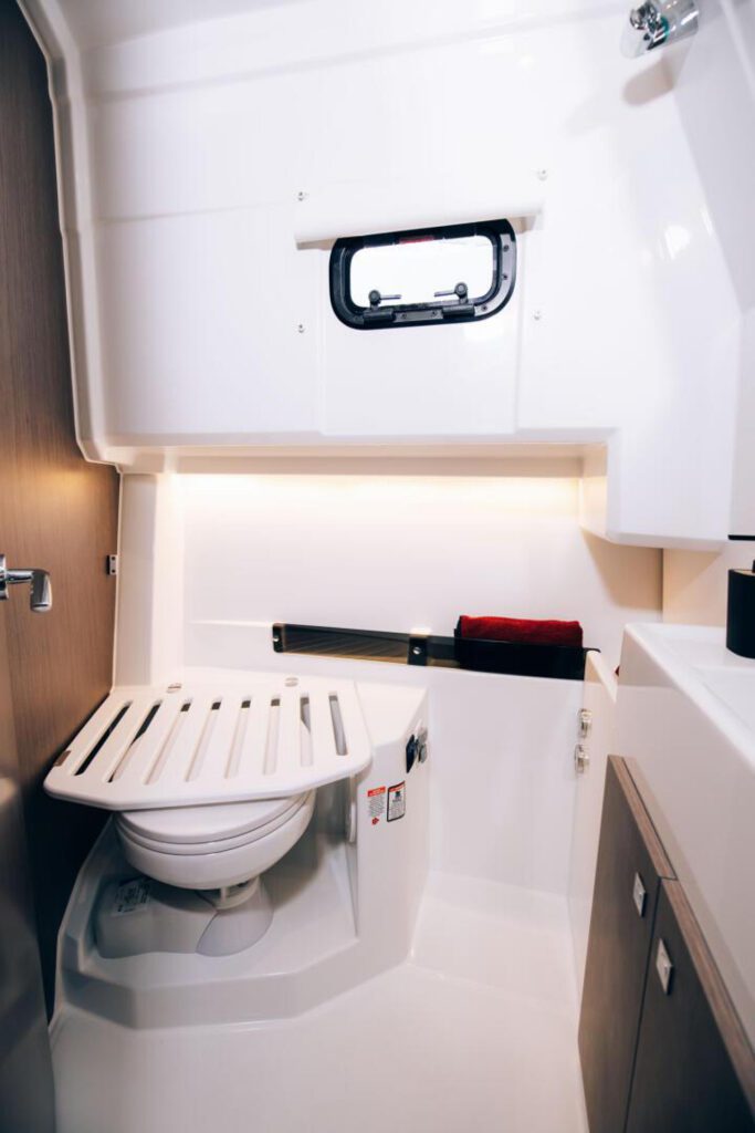 3ed17baf61358401aea947edeea15036-915102