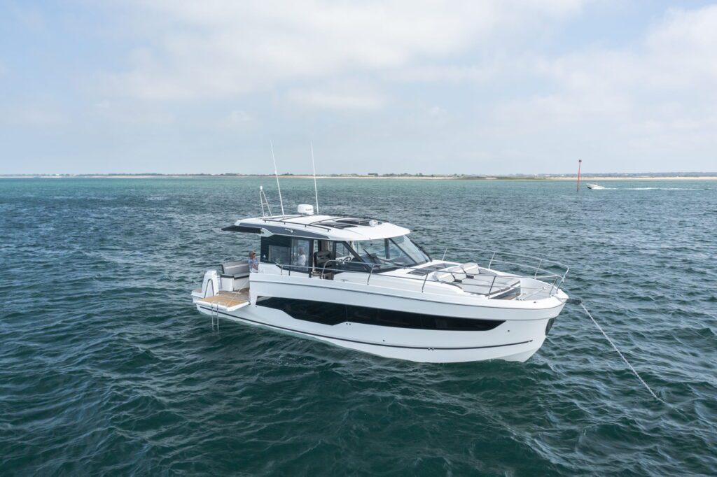 merry-fisher-1295-coupe-julien-gazeau-6263-307008 (1)