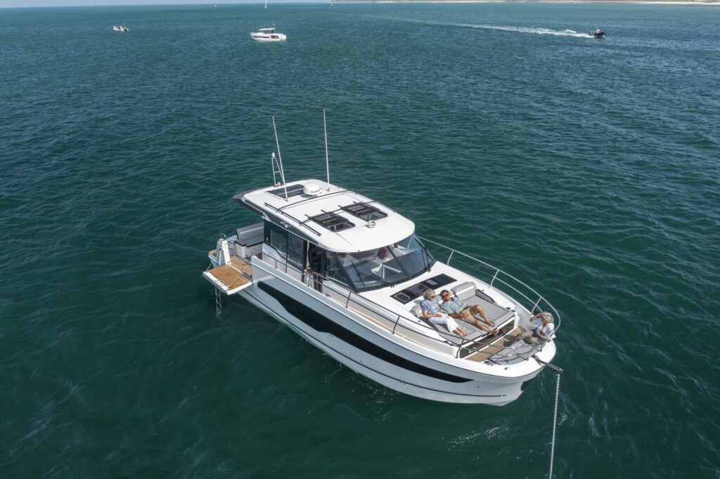 Jeanneau NC 1295 Coupe